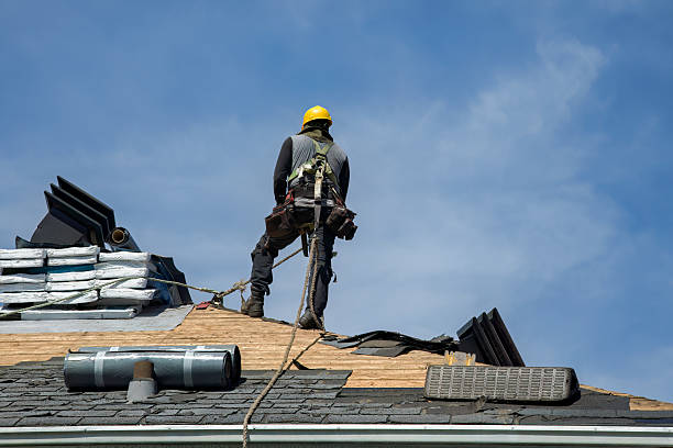 Professional Gutter Installation technician working in New Cumberland, PA